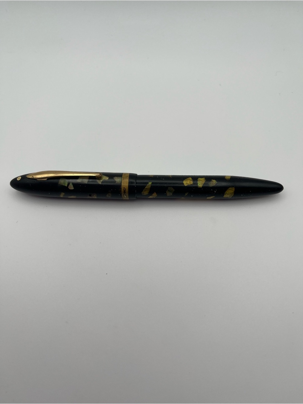 Vintage 1930s Sheaffer Balance OVERSIZED Ebonized Pearl Fountain Pen - 14K Nib